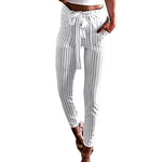 Pantalones a rayas de cintura alta.