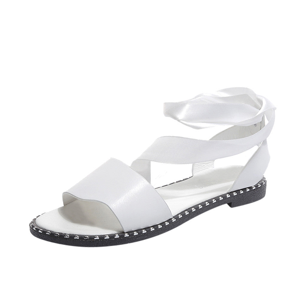 Sandalias con amarre romano.